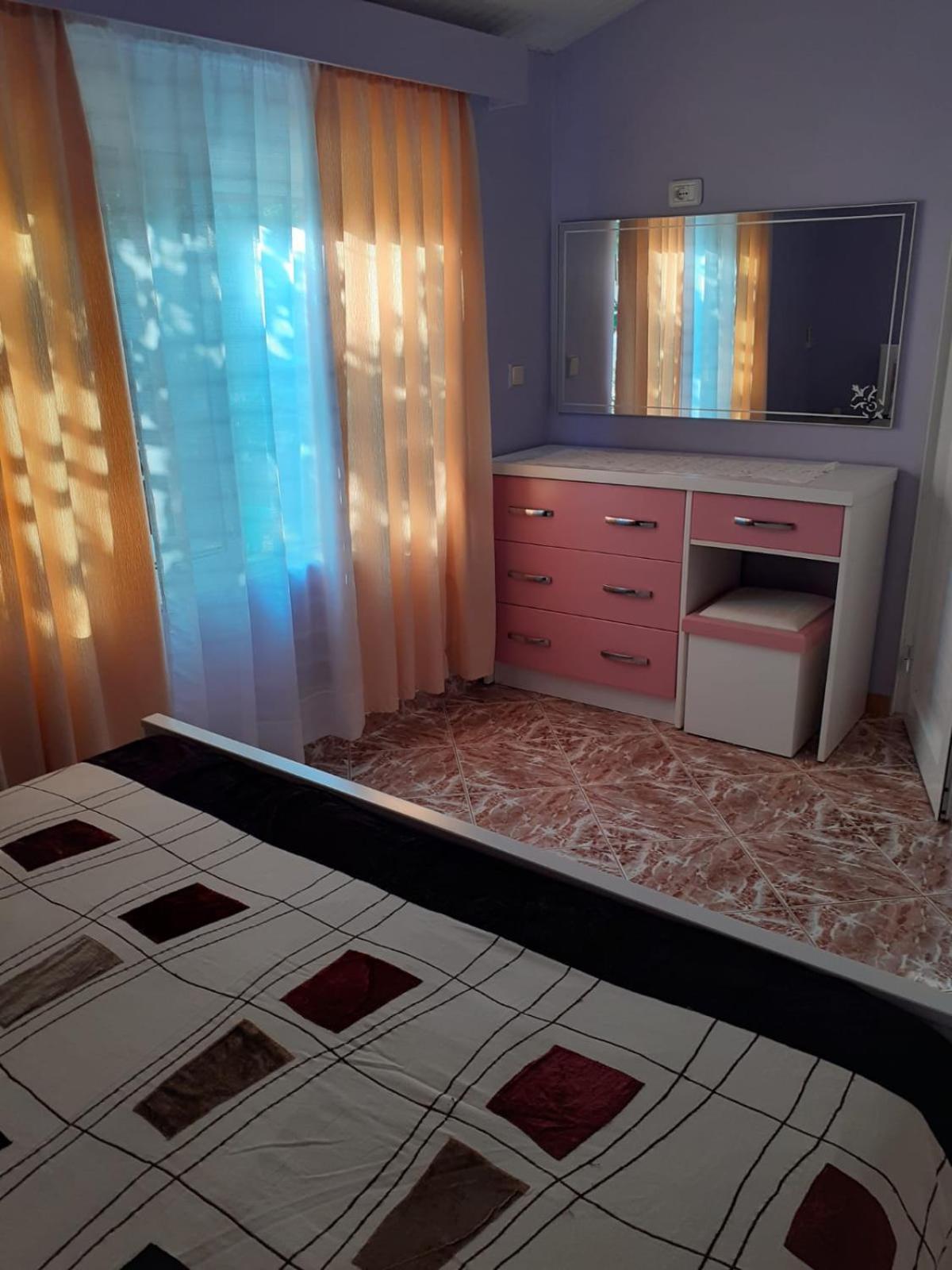 Coral Guesthouse Sarandë Exteriör bild