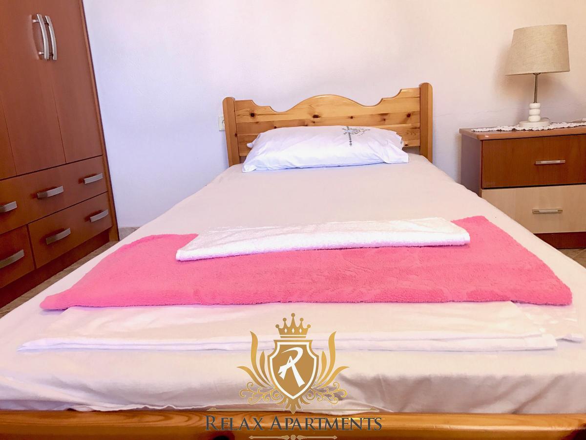 Coral Guesthouse Sarandë Exteriör bild